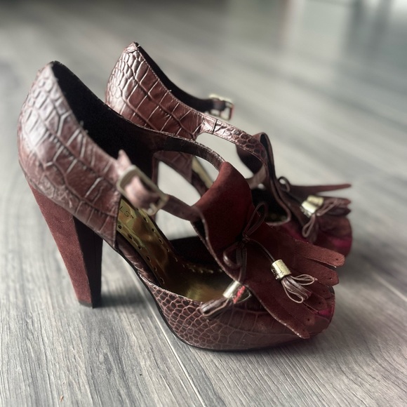 BCBG Malaya Heel - Picture 1 of 6